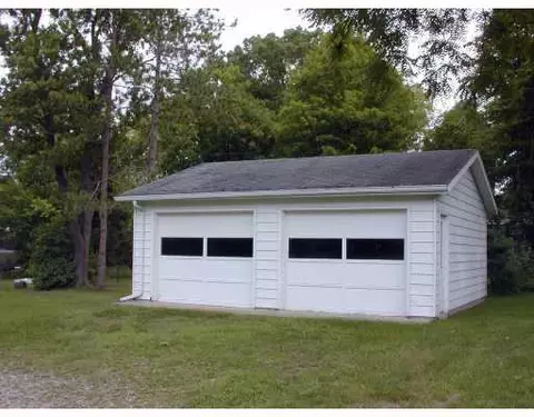 7758 Forest, Dexter, MI 48130 photo 3