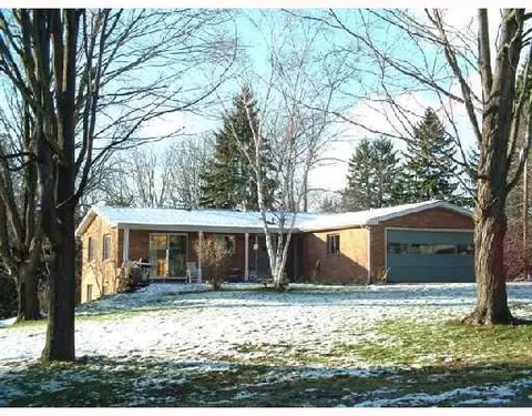 3471 E Pineview, Dexter, MI 48130 photo 1