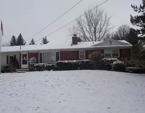 4835 Sequoia, Jackson, MI 49201 photo 1