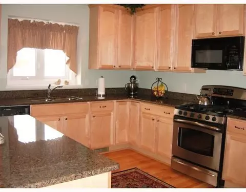 13676 Webbs Shore Dr, Gregory, MI 48137 photo 2