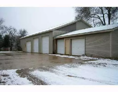 10433 Cady, Jackson, MI 49201 photo 2