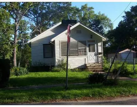 370 Hillside, Jackson, MI 49203 photo 1