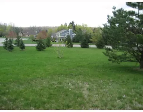 7652 Beebalm Ct, Dexter, MI 48130 photo 2