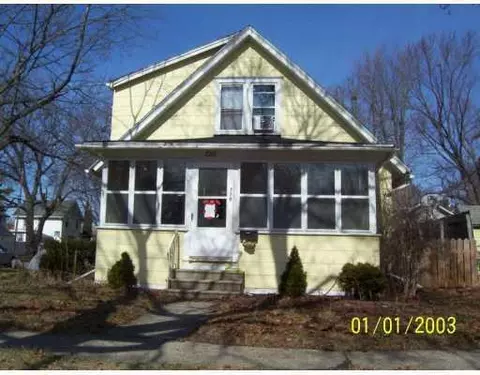 770 Douglas, Jackson, MI 49203 photo 1