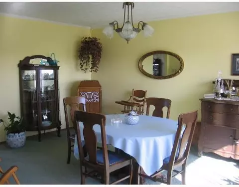 8608 Cady, Jackson, MI 49201 photo 5