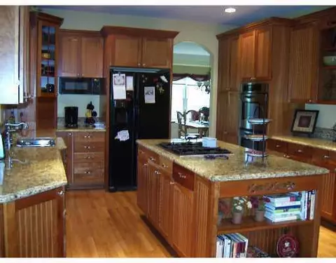 9131 E Michigan Ave, Jackson, MI 49201 photo 2