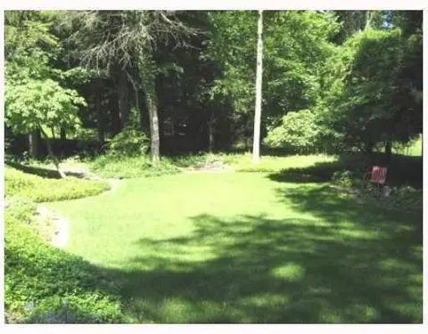 1330 Badgley, Jackson, MI 49203 photo 10