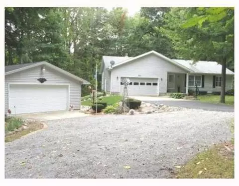 3521 Henry Rd, Jackson, MI 49201 photo 2