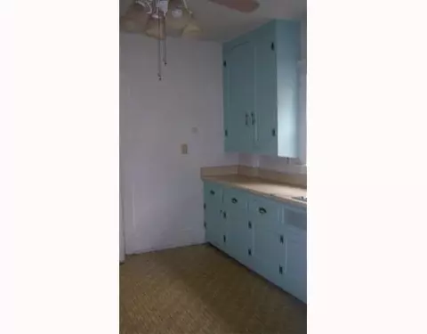 720 Griswold, Jackson, MI 49203 photo 5