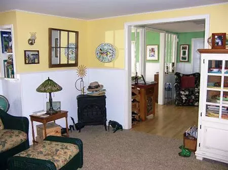 241 Highland, Jackson, MI 49201 photo 4