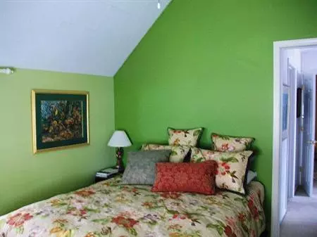 241 Highland, Jackson, MI 49201 photo 7