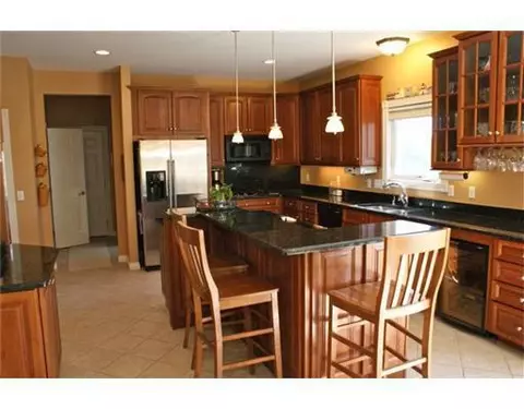 5560 N Crest Ct, Dexter, MI 48130 photo 5