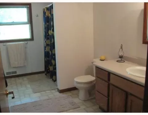 13845 Sauer, Gregory, MI 48137 photo 9