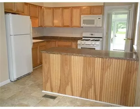 1689 Baker, Dexter, MI 48130 photo 3