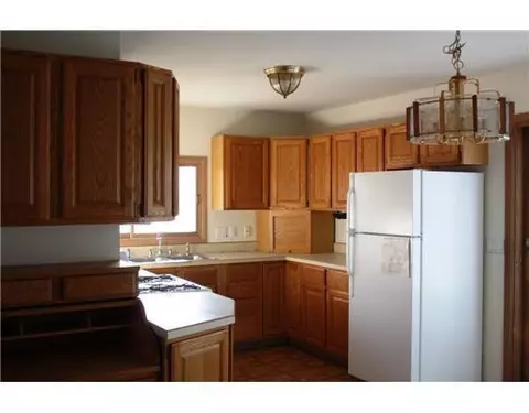 756 Main, Pinckney, MI 48169 photo 2