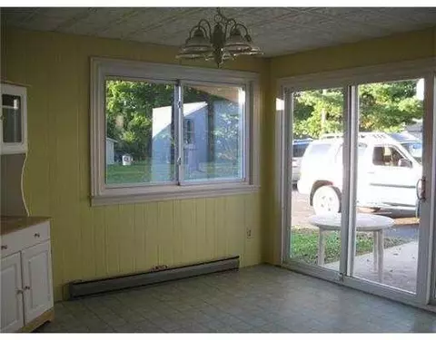 7722 Forest, Dexter, MI 48130 photo 4
