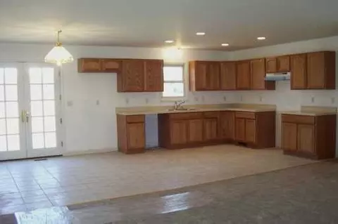 12645 Tuttle Hl, Willis, MI 48191 photo 2