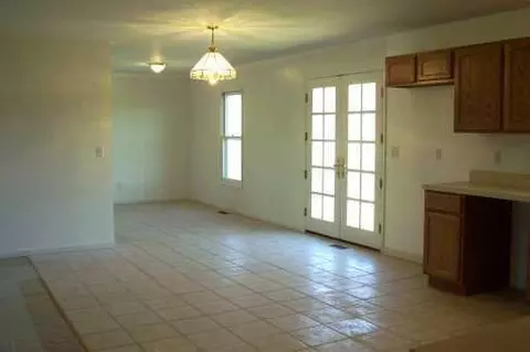 12645 Tuttle Hl, Willis, MI 48191 photo 4