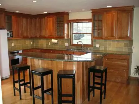 5696 Bellwether, Saline, MI 48176 photo 2