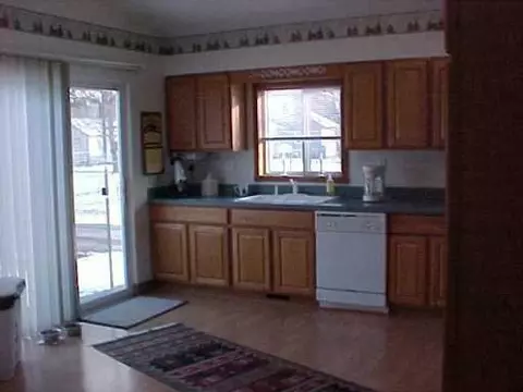 306 S S Un, Tecumseh, MI 49286 photo 5