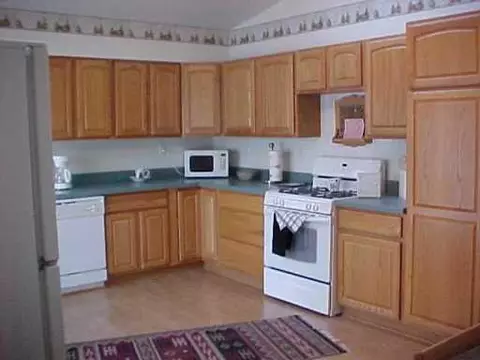 306 S S Un, Tecumseh, MI 49286 photo 3