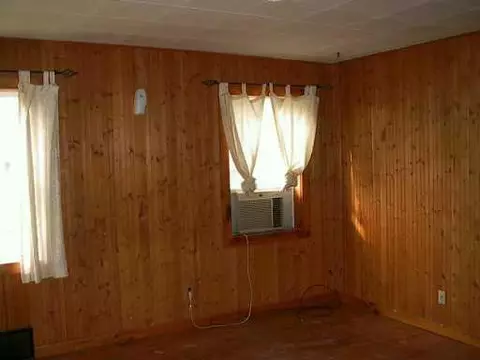 505 Center, Tecumseh, MI 49286 photo 3