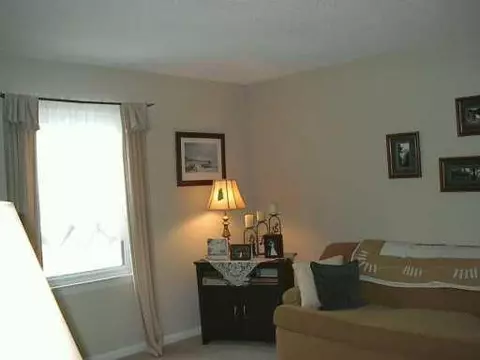 504 Occidental, Tecumseh, MI 49286 photo 2