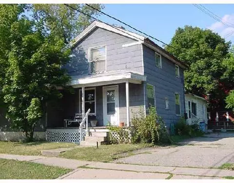 101 S Harris, Saline, MI 48176 photo 4