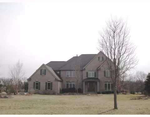 2450 Highridge, Saline, MI 48176 photo 1