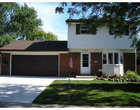 224 Tower, Saline, MI 48176 photo 1