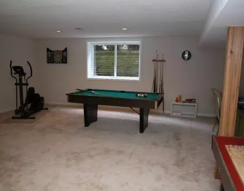 276 Hunters Rdg, Saline, MI 48176 photo 9