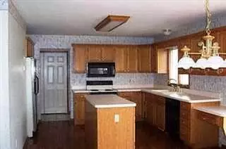 4022 Aster, Howell, MI 48843 photo 3