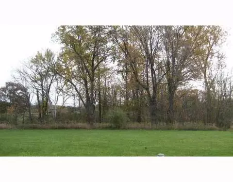 4858 N Latson, Howell, MI 48855 photo 9