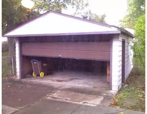 150 Tower, Saline, MI 48176 photo 9