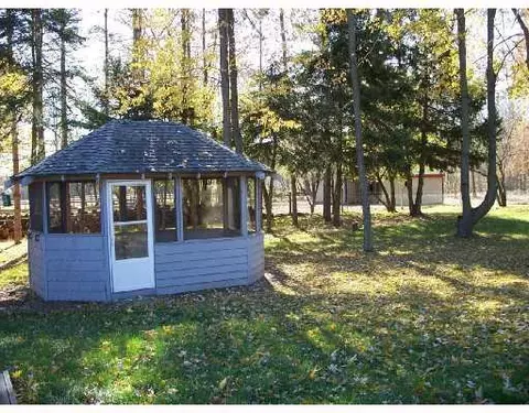 11478 Tuttle Hl, Willis, MI 48191 photo 2