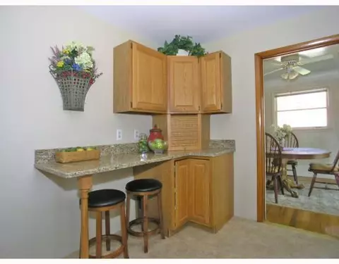 255 Willis Rd, Saline, MI 48176 photo 3
