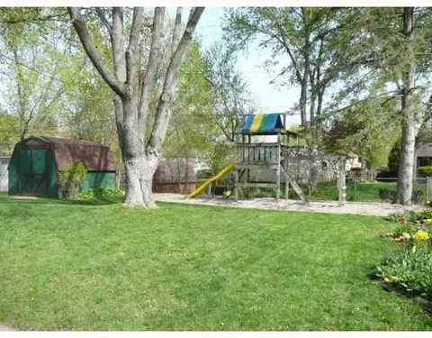 255 Willis Rd, Saline, MI 48176 photo 9