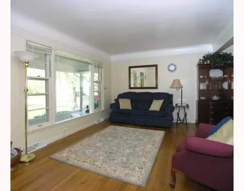 255 Willis Rd, Saline, MI 48176 photo 4
