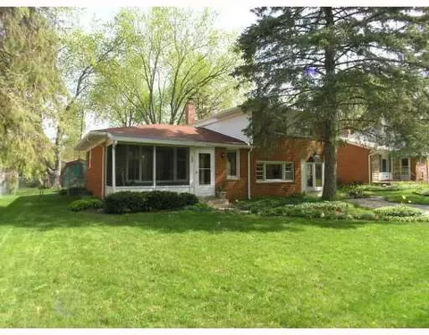 255 Willis Rd, Saline, MI 48176 photo 1