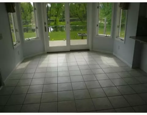 2615 Fishbeck, Howell, MI 48843 photo 4