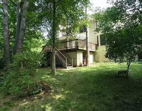357 Glen, Saline, MI 48176 photo 2