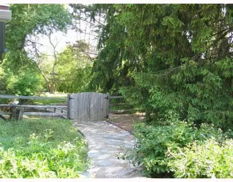 3211 E Joy Rd, Ann Arbor, MI 48105 photo 9