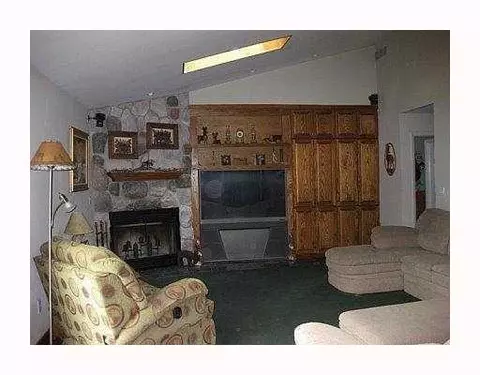 1825 E Joy, Ann Arbor, MI 48105 photo 2