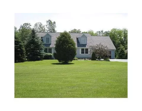 10401 Mckean Rd, Willis, MI 48191 photo 1