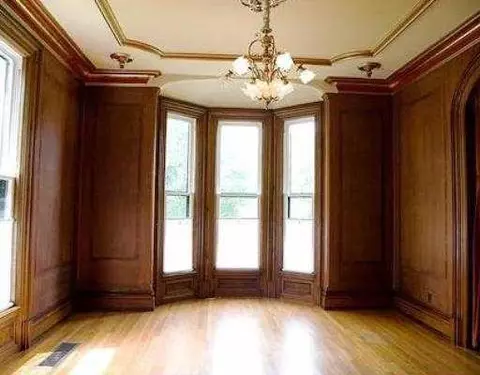 302 E Henry, Saline, MI 48176 photo 2