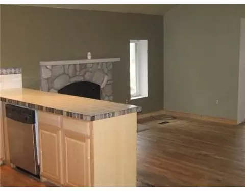 2151 Webster Park, Howell, MI 48843 photo 4