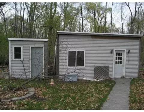 2151 Webster Park, Howell, MI 48843 photo 3