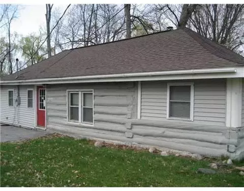 2151 Webster Park, Howell, MI 48843 photo 1