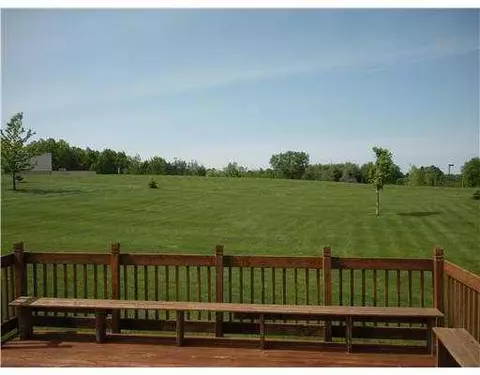 513 Red Maple Dr, Tecumseh, MI 49286 photo 10