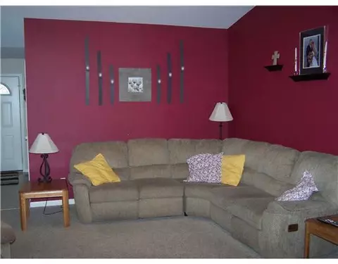 906 Huron, Tecumseh, MI 49286 photo 3